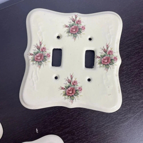 Lot VB Athena Vintage Porcelain Double Light Switch Cover Plate, Outlet, Single - Picture 2 of 7